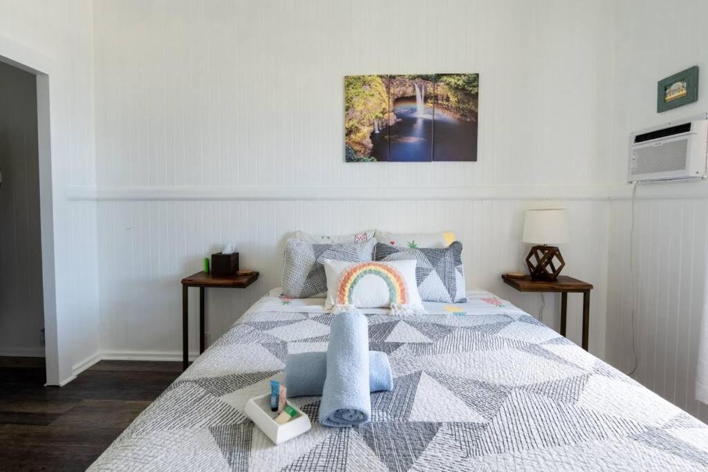 Somewhere Over The Rainbow Loft With Ac Hilo Exterior foto